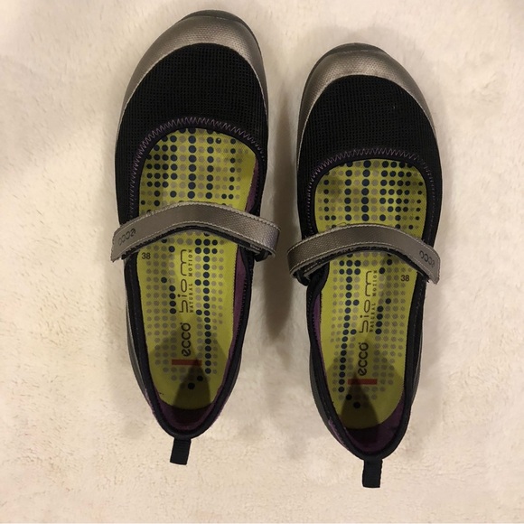 Ecco women’s flats - Picture 3 of 10